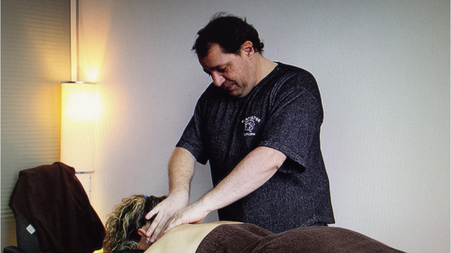 Arndt Kramer als Physiotherapeut